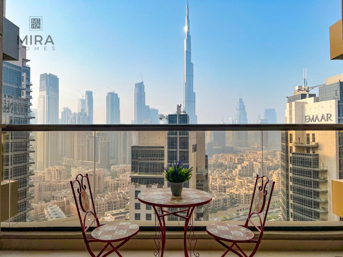 Mira Holiday Homes - Lovely Studio With Burj Khalifa View Dubai Buitenkant foto